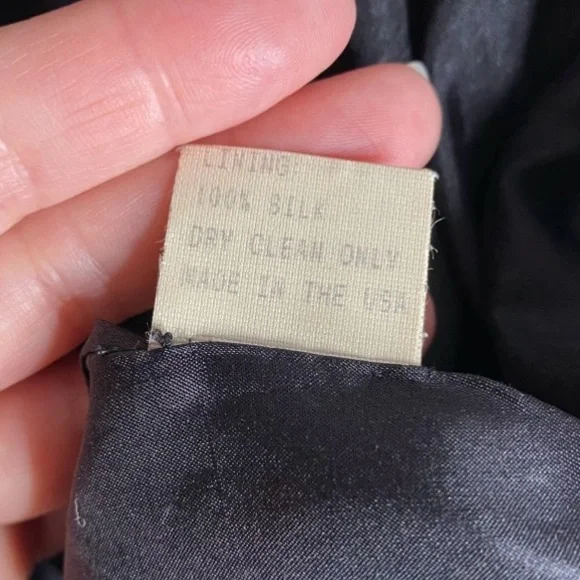 Carolina Herrera Black Short Sleeve Ruffle Dress - Picture 9 of 12